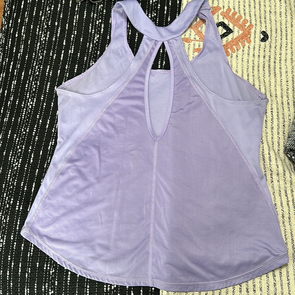 Avía work out tank tops- one mint green the other lavender - Picture 3 of 12